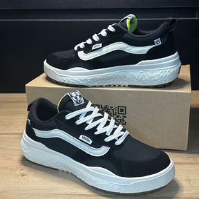 Vans VR3